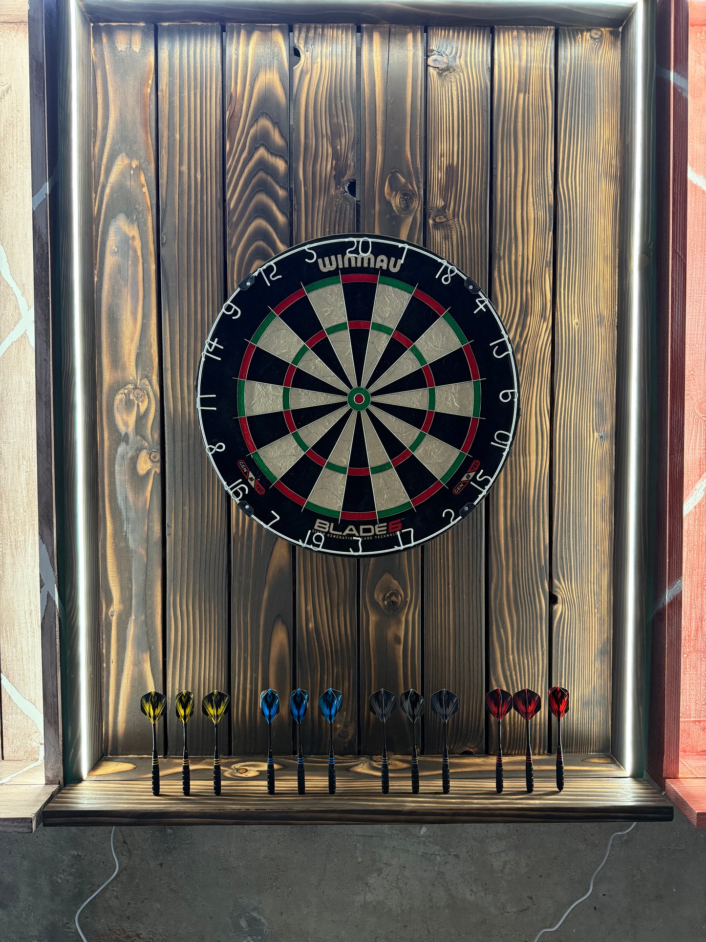 Cible Design - Bois brûlé