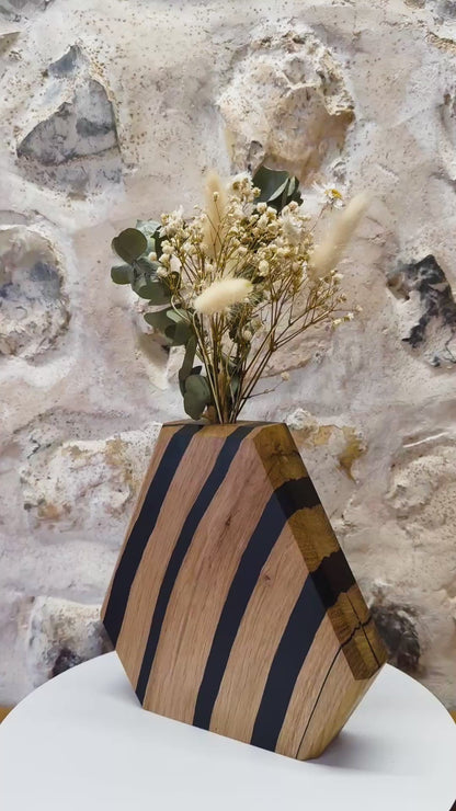 Vase en chêne - Onyx